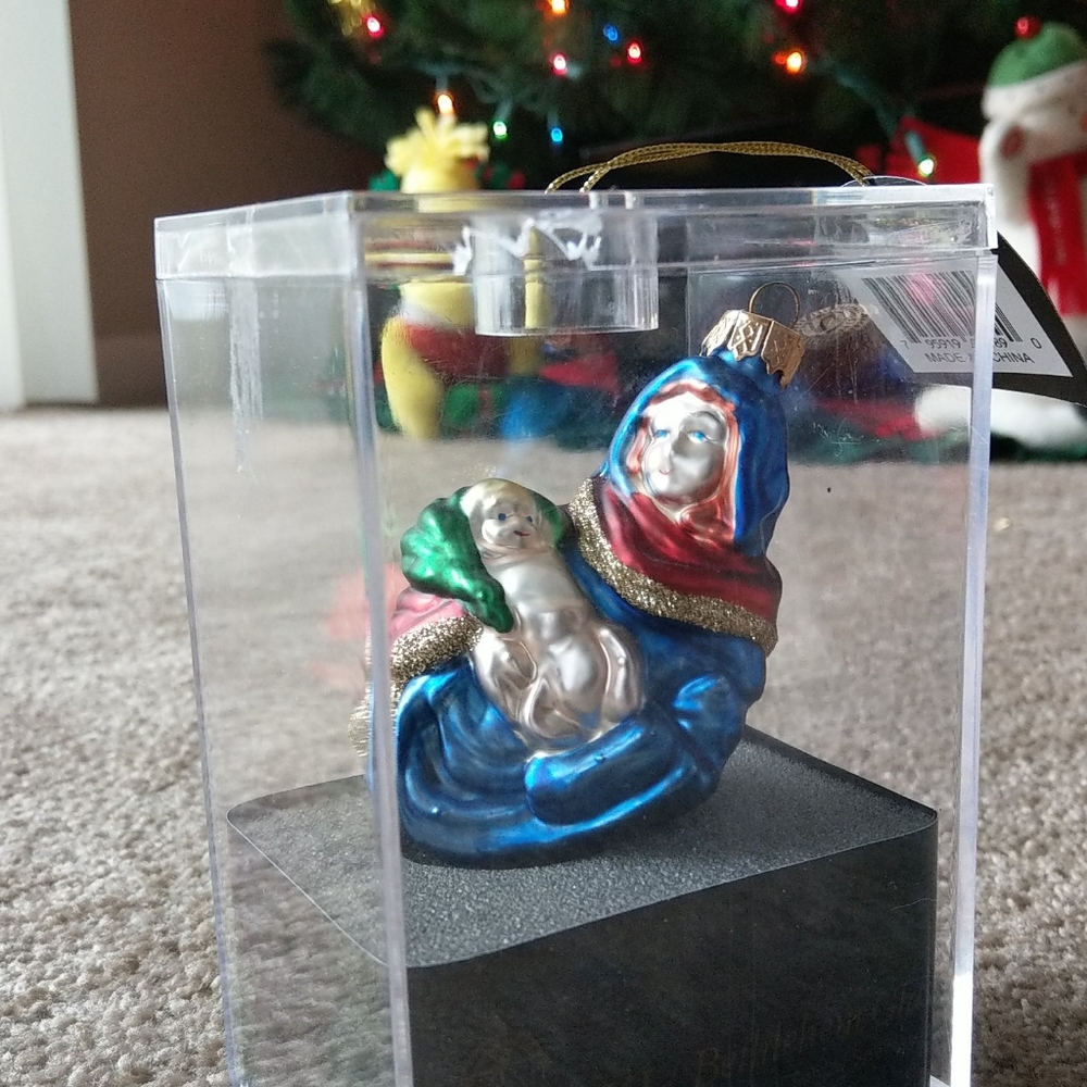 Mary and Jesus ornament